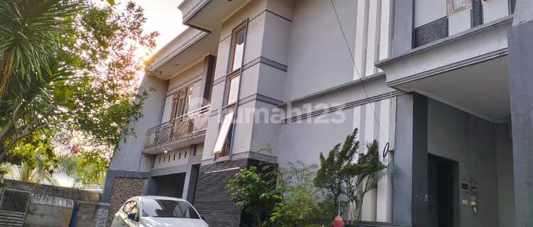 For Sale Mixed Boarding House with 16 Rooms in Lamper Area, Semarang 1