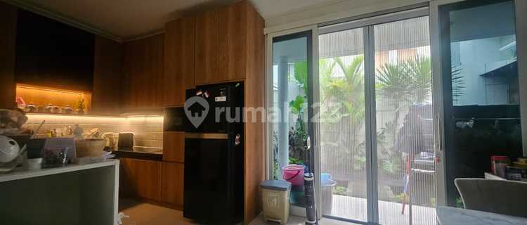 DIJUAL RUMAH SEMI FURNISHED DI BSB SEMARANG 2 LANTAI 1