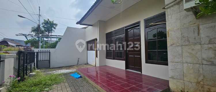 RUMAH di Tengah Kota Semarang  dekat dengan Pusat Kota 1