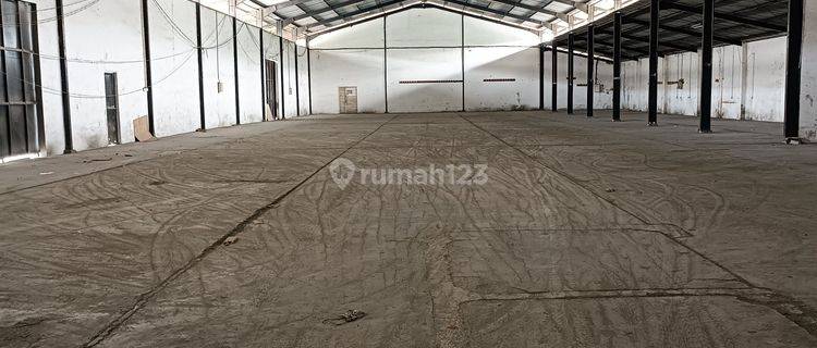 Disewa Gudang industri 3000m2 bagus strategis di Tangerang  1