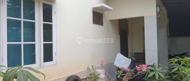 Dijual Rumah Bu Duta Garden 2 Lantai Siap Huni  1