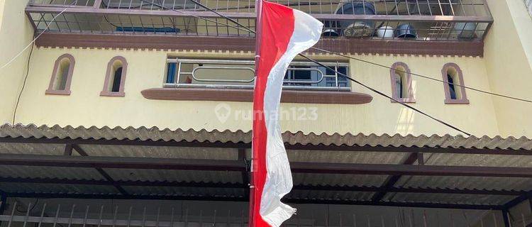 Rumah 3 Lantai Bagus Siap Huni Di Pademangan, Jakarta Utara 1