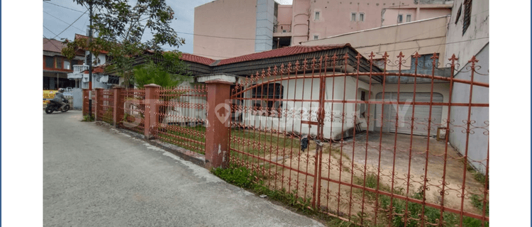 DIJUAL CEPAT RUMAH di Hanya 50 meter dari JL. JENDRAL SUDIRMAN – HM 1