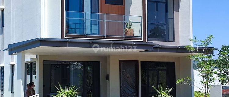 Rumah 2 Lantai Cantik Menawan Di Sentul Selatan 1