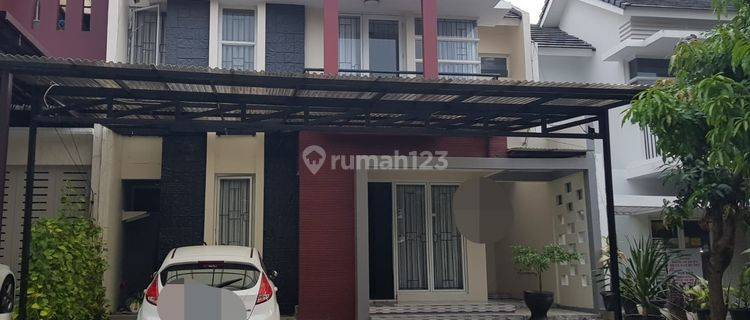 Rumah siap huni, rapi dan bersih, aman, nyaman di lingkungan perumahan elit BSD di Delatinos BSD 1