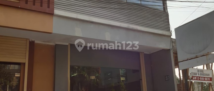 For Sale Shop House on Duren Tiga Raya Street, Pancoran with SHM Certificate 1