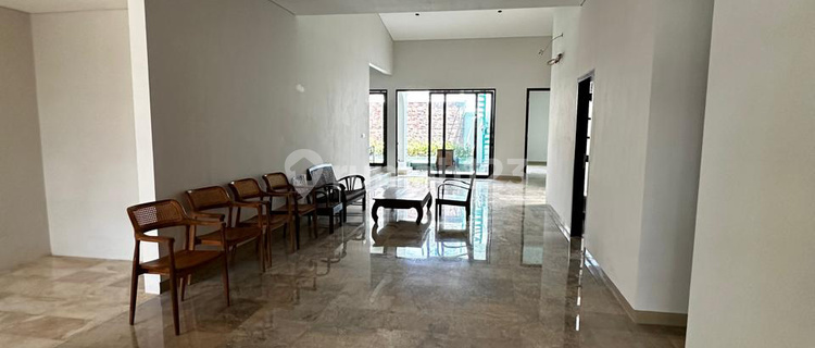 Rumah Semi Furnish Kemang Jakarta Selatan Renovated Lingkungan Nyaman Asri 1
