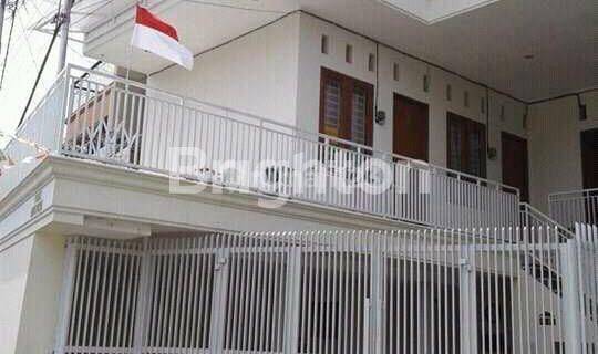 Rumah Kos 13 Kamar Depan Universitas Pajajaran Bandung 1