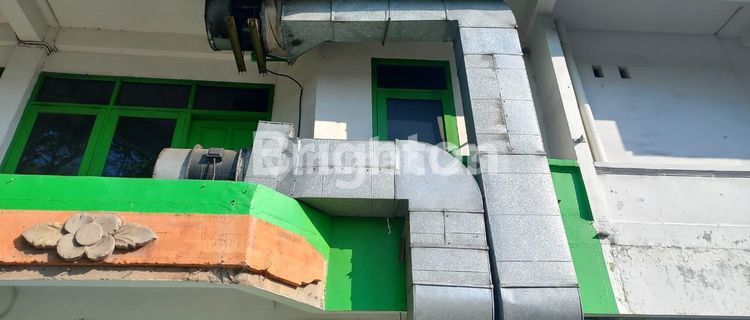 Tandem Shophouse in Central Gatsu 1