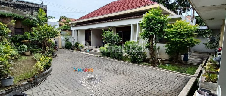 Murah Rumah Bisa Untuk Kos Tengah Kota Solo 1