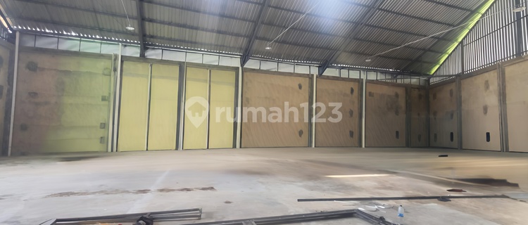 Jual/ Sewa Gudang Baru Akses Tronton 10 Menit Toll Gondangrejo 1