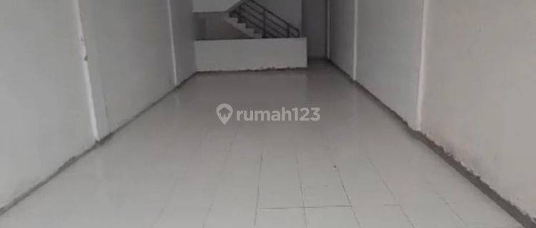 Dijual Ruko di Jembatan Lima, Lt.+ 111m2, Lb.+ 302m2, 4.5 Lantai, Jakarta Barat. 1