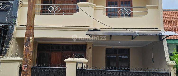 Rumah 2 Lantai Dan Bebas Banjir Di Johar Baru Jakarta Pusat R1771 1