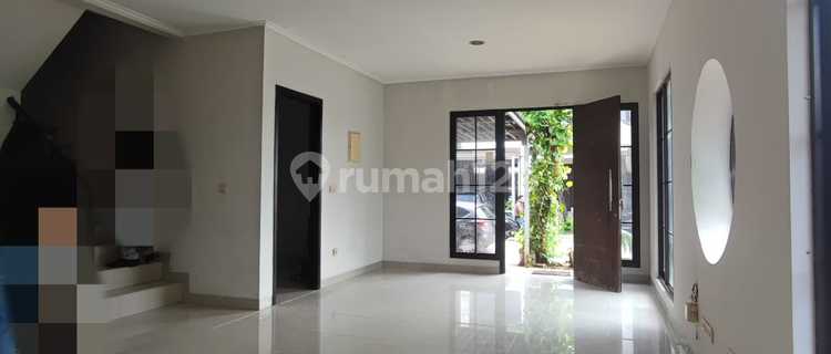 1Sl - Disewakan Rumah Glc East Asia 1