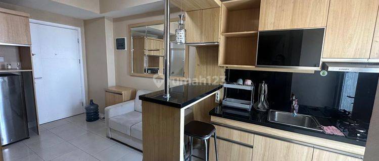 Sewa Apartemen Terawat 2 Br Di Parahyangan Residence Free Ipl 1