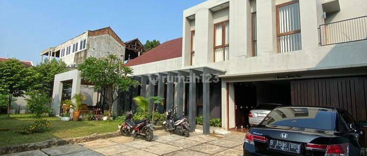 Dijual Rumah Mewah 2 Lt Tanah Luas Di Kebayoran Lama Jaksel 1