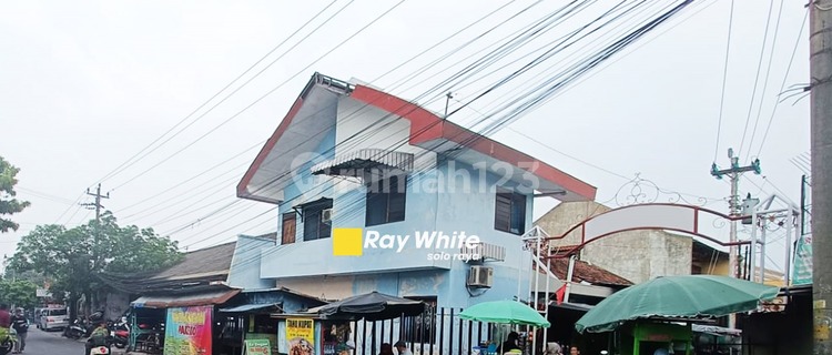 Kost for Sale in Purwosari, Laweyan 1