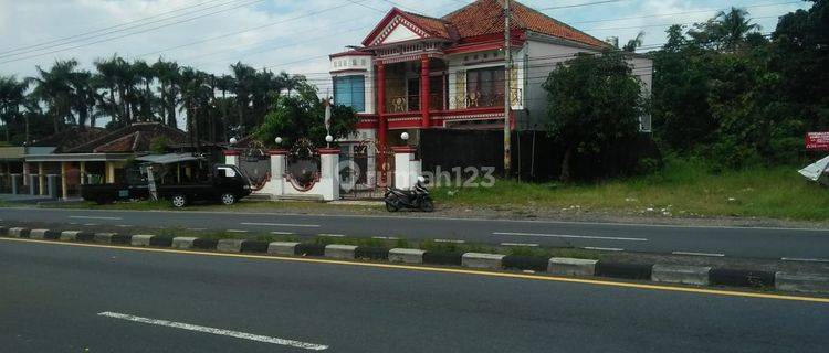 Tanah Pekarangan Dekat Pintu Tol Colomadu 1