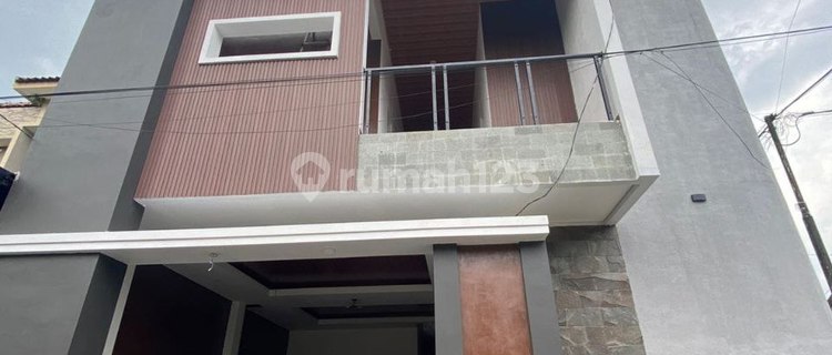 New Boarding House Just a Step Away from Adi Sucipto Road 1