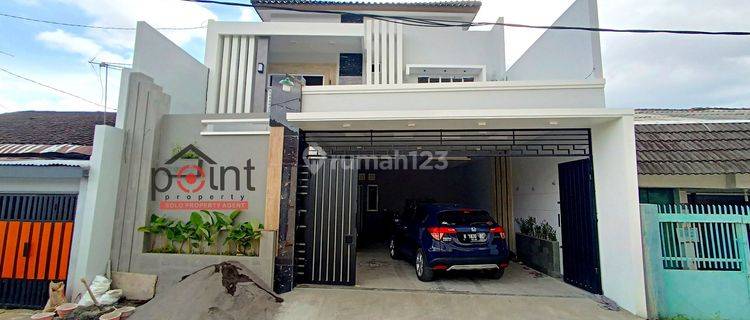 RUMAH MEWAH BARU LUX DEKAT KAMPUS UNS / RS MUWARDI  1