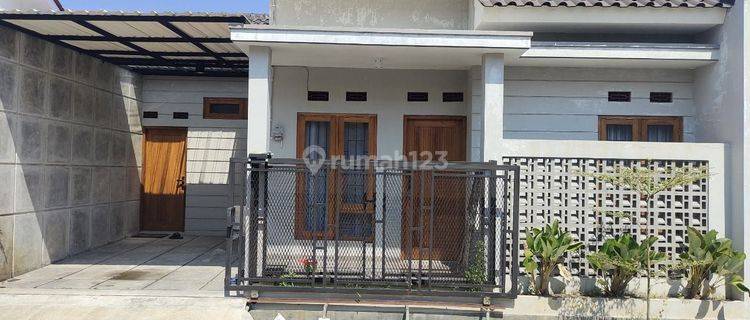 RUMAH BAGUS DESIGN APIK Semi Furnish Gumpang 1