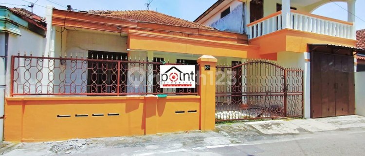 Rumah Bagus Dekat Stasiun Purwosari Solo Kota 1