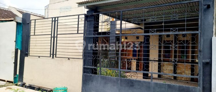 Comfortable Second House in Colomadu, Karanganyar 1