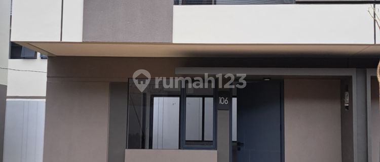For Rent 2-Story House 3 Bedrooms Unfurnished Strategic Location Only 5 Minutes To UMN Pradita University And SMS Gading Serpong Tangerang Banten 1