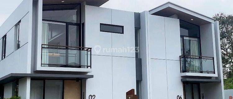 RUMAH 2 LANTAI PUSAT AREA BISNIS HARGA DIBAWAH 1M-an Ruma 1