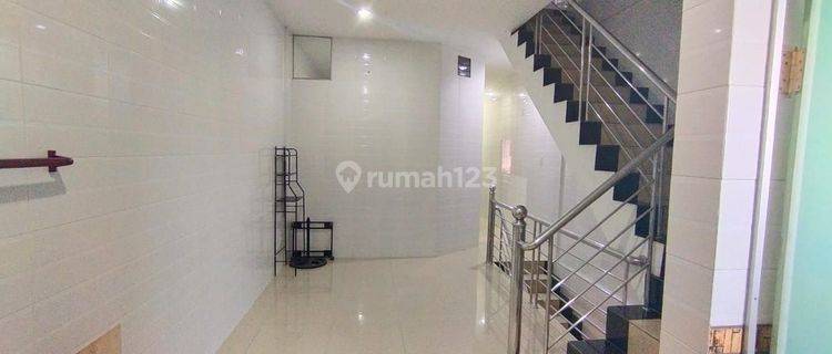 Dijual Rumah di Daerah Wahidin 1