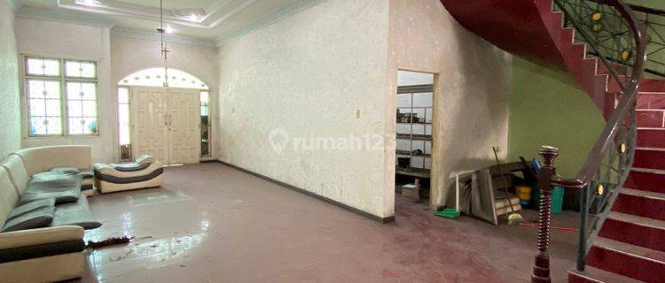 Di Jual Rumah Di Jalan Besar Sparman 1