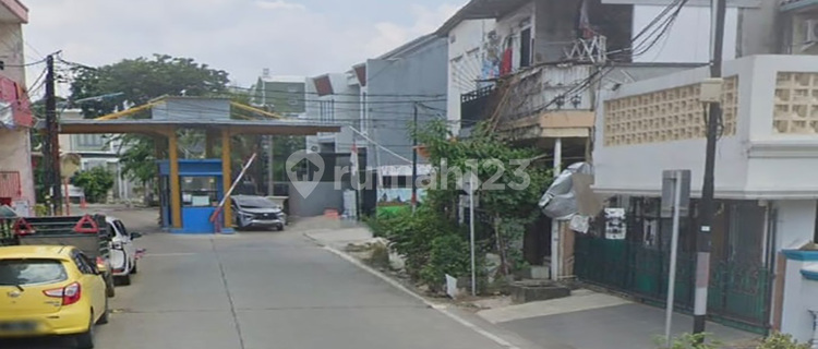 Below NJOP 3-Story House+Strategic Boarding in Sukapura Cilincing North Jakarta 1