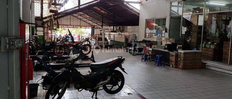 Ruang Usaha ex bengkel motor honda di Jl.pramuka matraman 564 m SHM Bagus 1