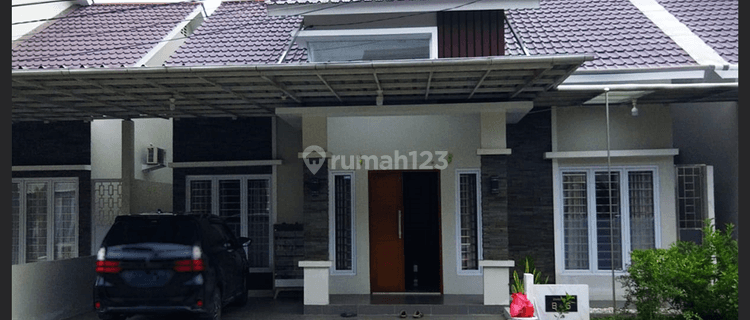 Rumah Siap Huni di Jalan Ujung Pandang 2 1