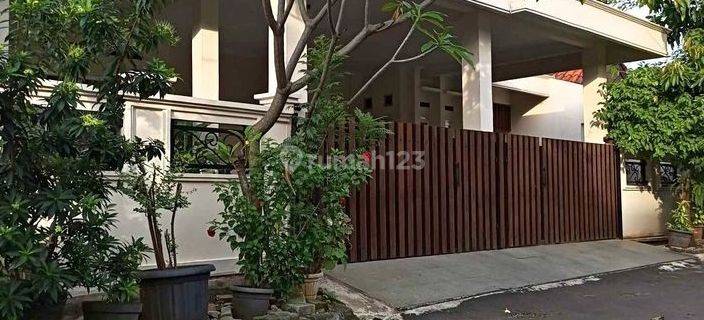 Dijual 2 Rumah Kembar Full Furnished Siap Huni Di Mahkota Simprug 1