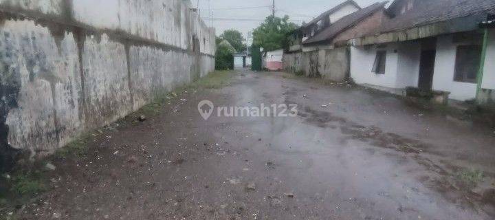 Lahan Dan Bangunan Bekas Pool Truk di Mojoagung, Jombang 1