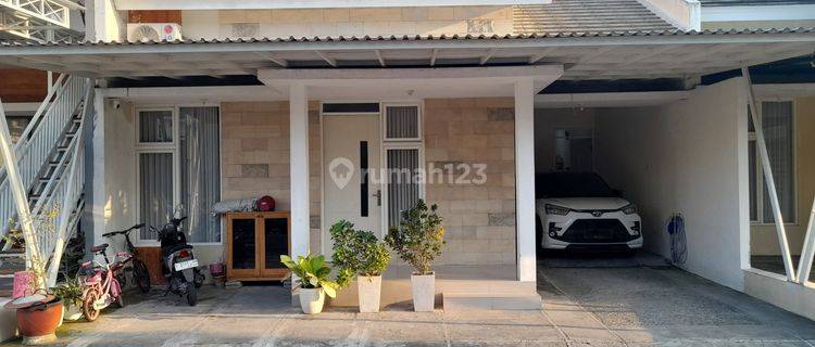 Rumah Furnished di Perumahan Pulo Lor, Jombang 1