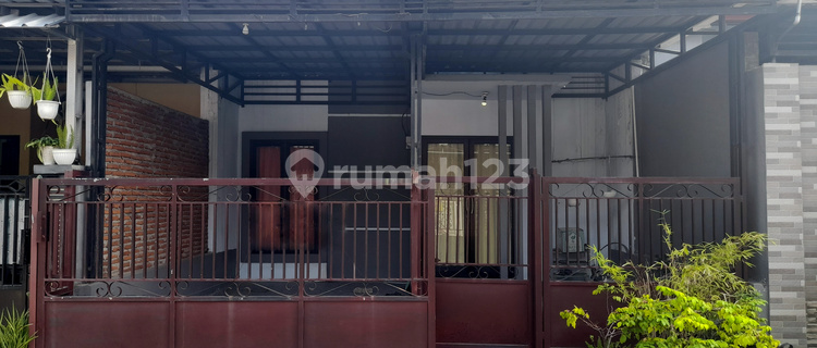 Rumah Siap Huni di Perumahan Mojongapit, Jombang 1