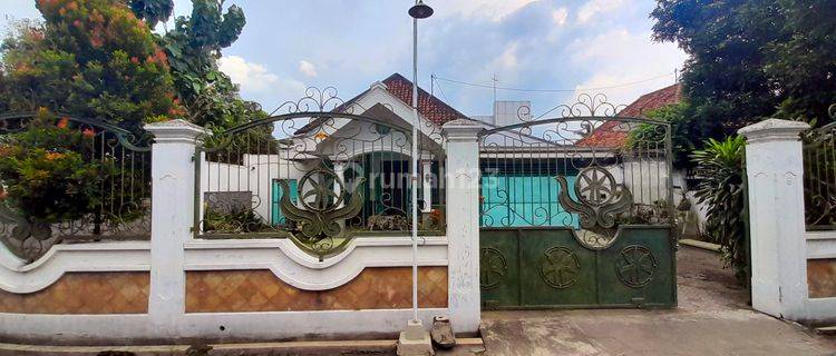 Rumah dan Kos Strategis di Jombang -  Kepanjen 1