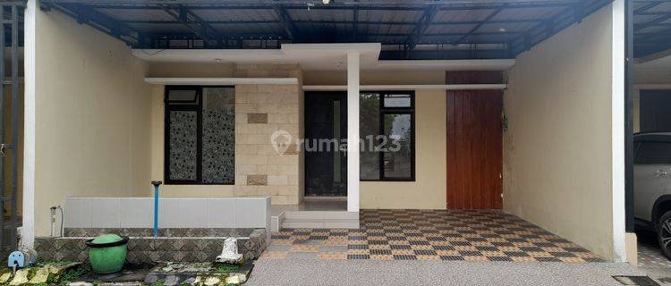 Rumah Perumahan Pulo Lor, Jombang - Nyaman & Strategis 1