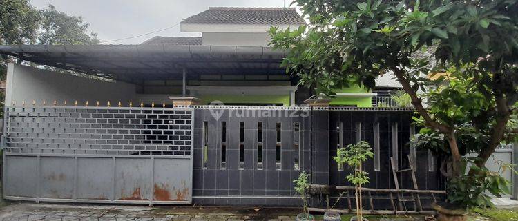 Rumah Nyaman di Grand Mutiara Regency, Jombang 1