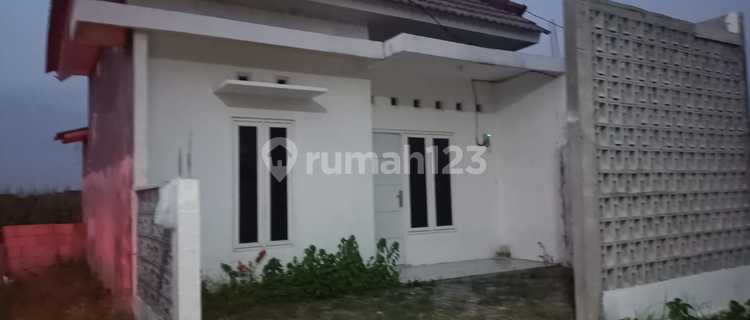 Rumah Baru di Cluster Mustika Regency – Mojongapit 1