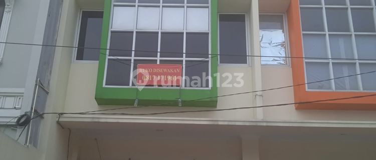 Shop-House on Jl Veteran, Babakan, 4.5 X 13 M², 3 Floors, Freehold Title 1