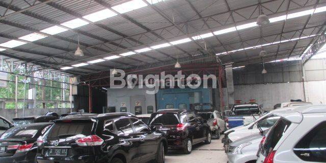 BANGUNAN WORKSHOP + RUKO, EX BENGKEL DI PINGGIR JALAN RAYA LETJEN SUPRAPTO, JAKPUS 1