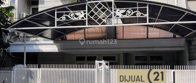 RUMAH DIJUAL KELAPA GADING 1