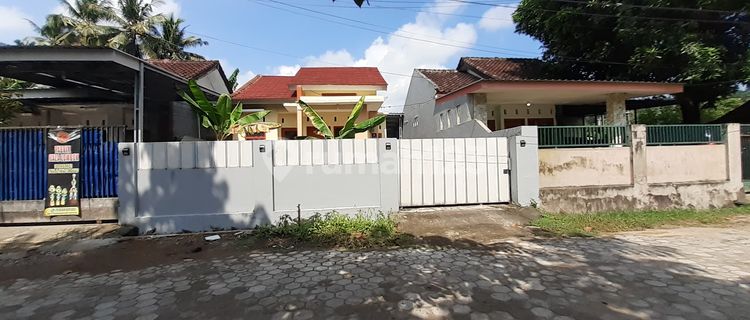 House with 120 M² Area Priced Below 500 Million at Masjid Nurut Taqwa Bengkaung, Jl. Desa Bengkaung, Lembah Sari, Batu Layar, Lombok Barat, Nusa Tenggara Barat, Indonesia, 83355, Batu Layar