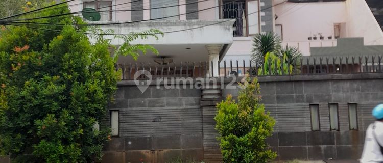 DI JUAL RUMAH 2 LANTAI KEMANGGISAN KEBON JERUK JAKARTA BARAT 1