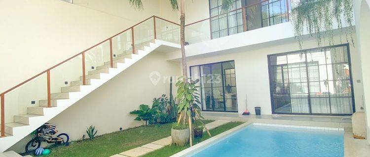 LUXURY VILLA 2LT di Kutat Lestari SHM 1