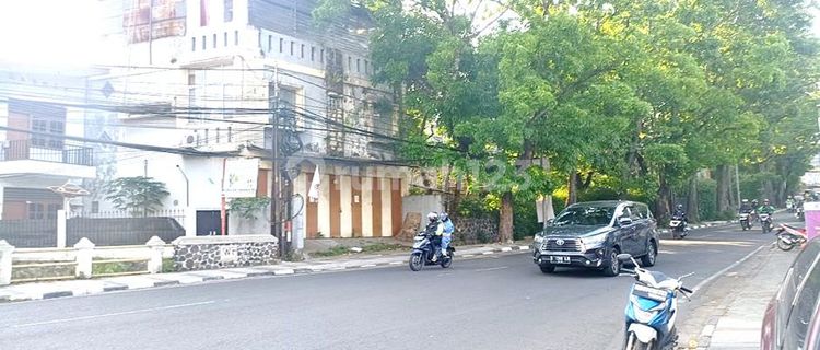 3-Story Shop House Former Cafe, Strategic Location in Bandung City 1