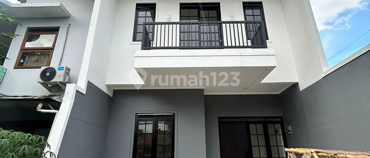 Rumah Baru Siap Huni Di Turangga Tengah Kota Bandung SHM 1